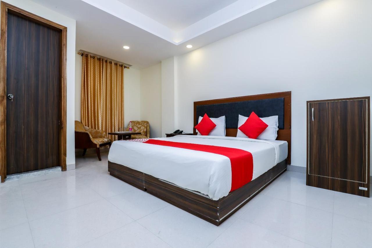 Hotel Moreton Igi Airport Νέο Δελχί Εξωτερικό φωτογραφία