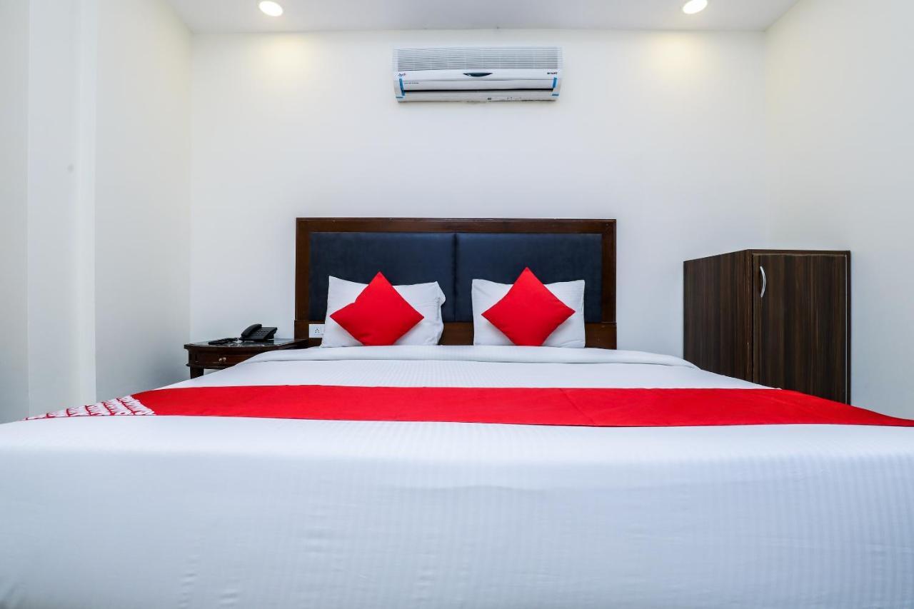 Hotel Moreton Igi Airport Νέο Δελχί Εξωτερικό φωτογραφία