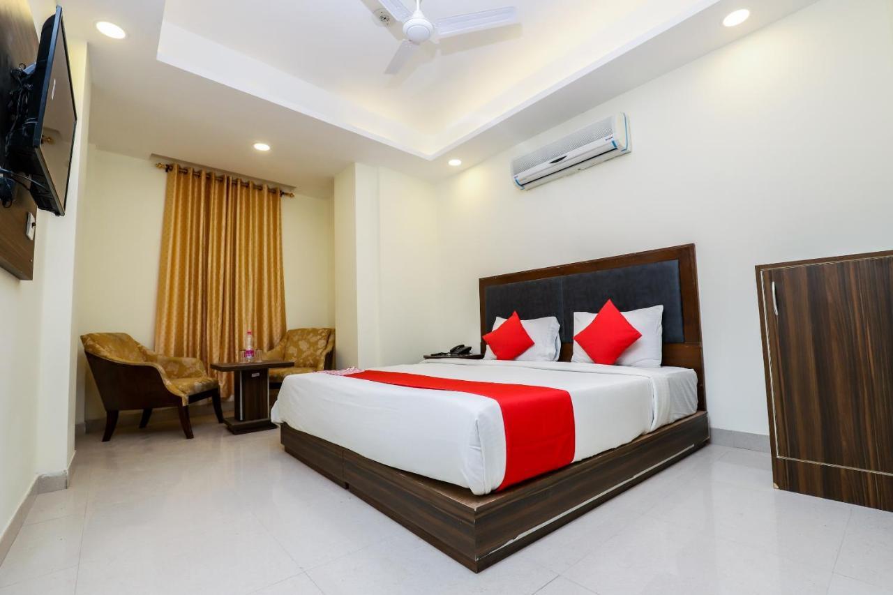 Hotel Moreton Igi Airport Νέο Δελχί Εξωτερικό φωτογραφία